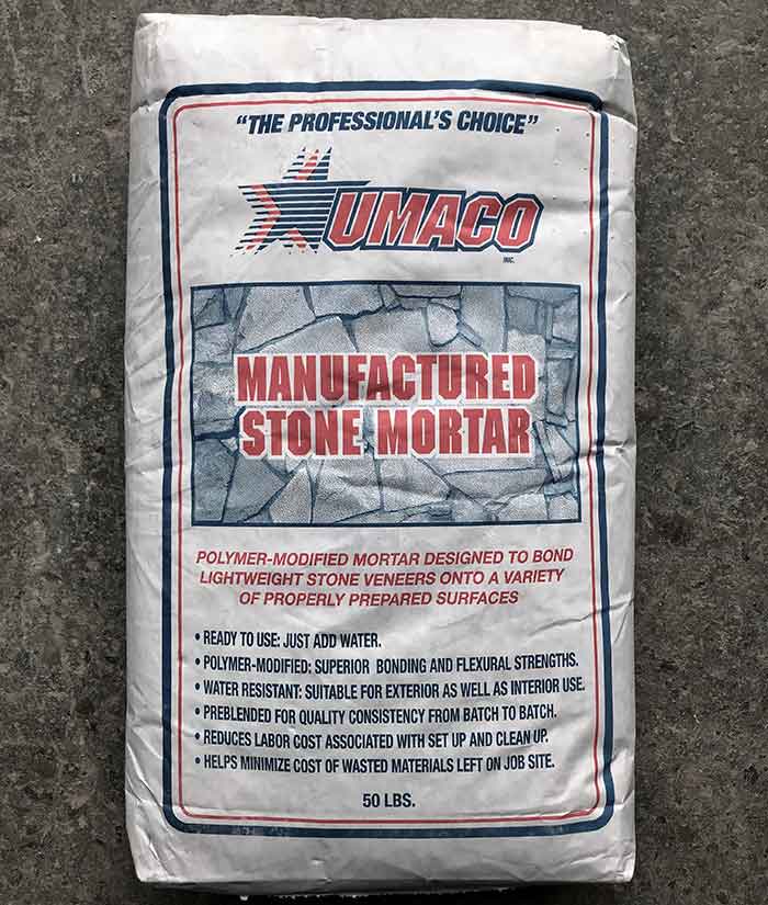 Adhesive mortar