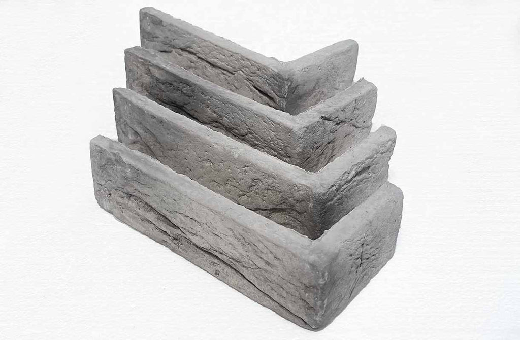 Aura Brick 1001. Thin Brick Veneer in Varying Tones of Gray. 1/2″ Thickness. Weathered and Matte Finish.